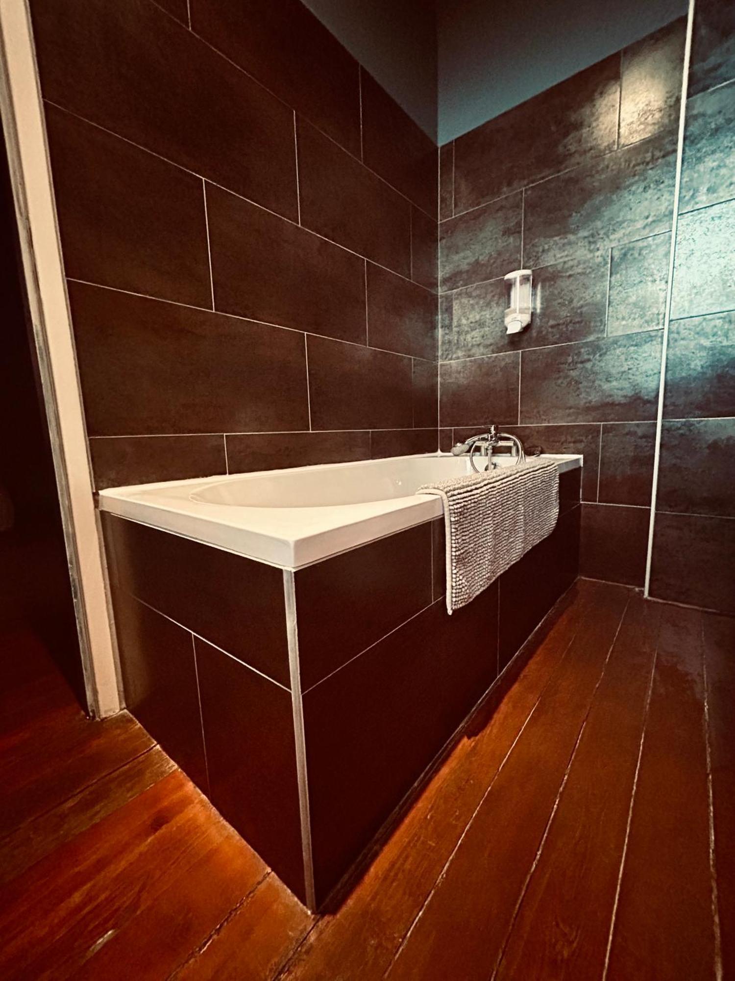 Chateau De La Prade Hotel Narbonne Bagian luar foto